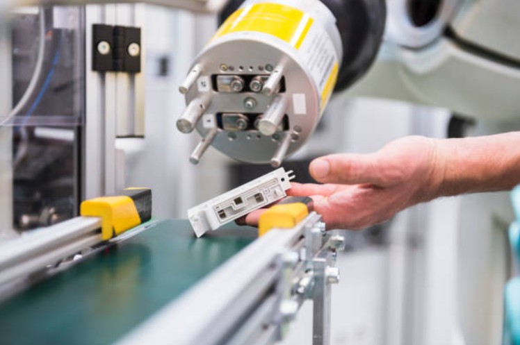 注塑模具首選鴻仁威爾 注塑模具首選鴻仁威爾