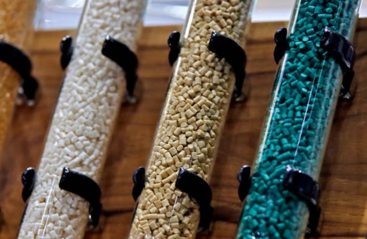 注塑模具首選鴻仁威爾 注塑模具首選鴻仁威爾