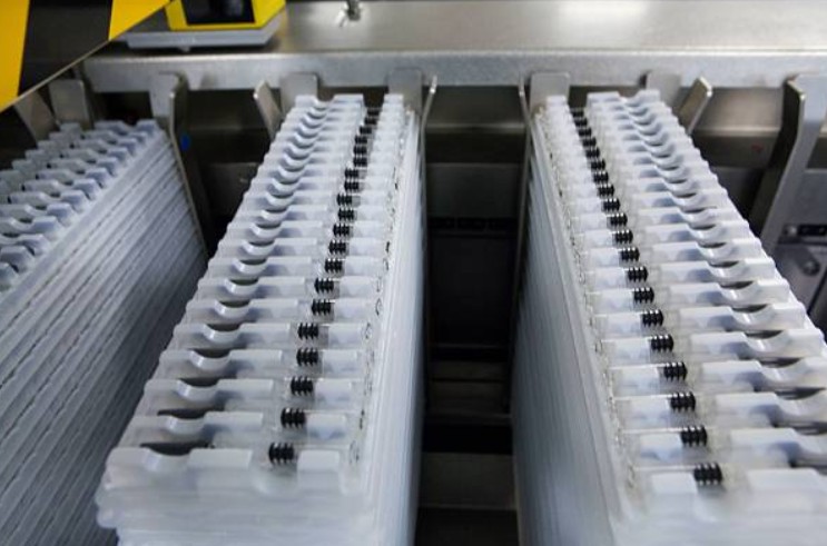 注塑模具首選鴻仁威爾 注塑模具首選鴻仁威爾