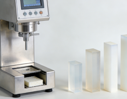 注塑模具首選鴻仁威爾