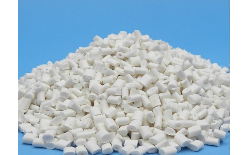 What is the cause of shrinkage of injection parts?